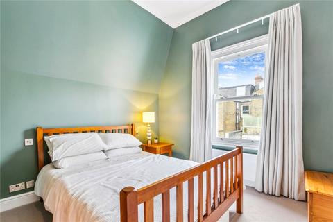 54 Montholme Road, London, SW11 6HY