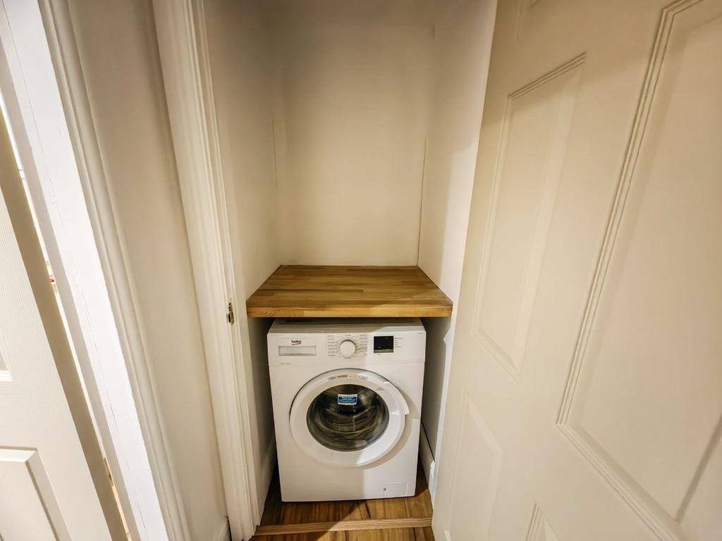 Rear Vestibule.