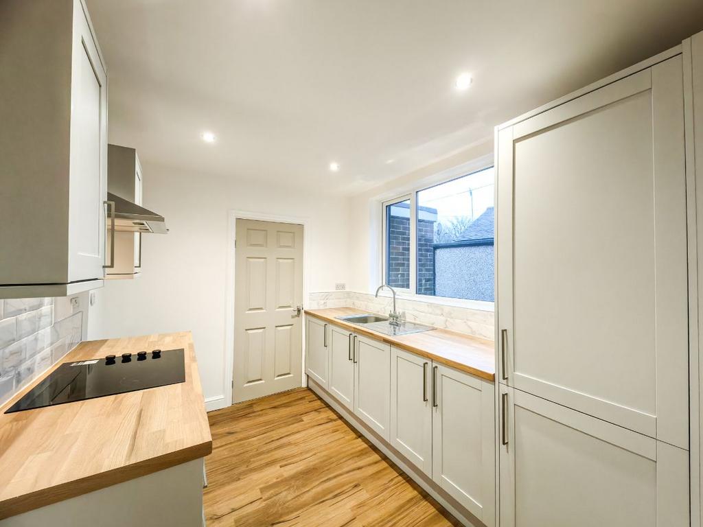 Kitchen Pic 3.