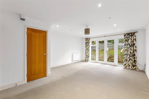 4 bedroom end of terrace house to rent, Bluehouse Lane, Oxted, Surrey, RH8
