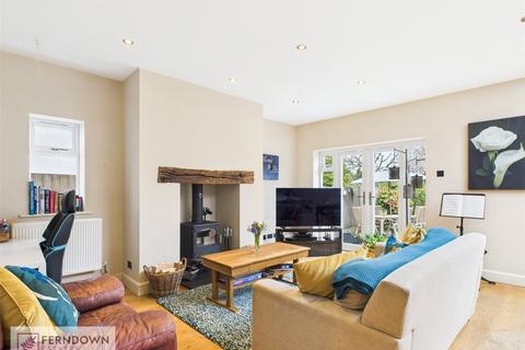 4 bedroom semi-detached house for sale, Chelmsley Lane, Marston Green, Birmingham, B37