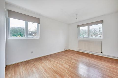 23 Grovelands, Park Street, St Albans, AL2 2TT