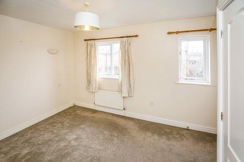 2 bedroom terraced house to rent, Church Walks, Chester CH3