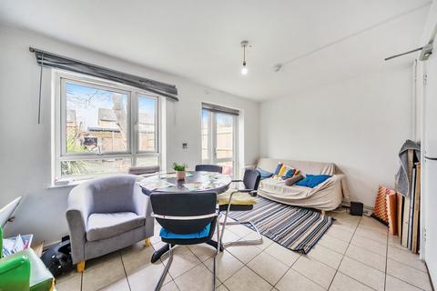 3 bedroom terraced house for sale, Ramones Terrace, Mitcham CR4