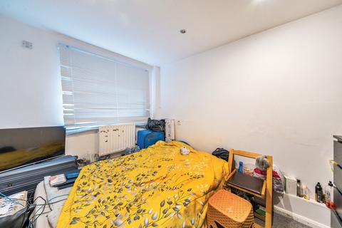 12 Ramones Terrace, Mitcham, CR4 1ZX