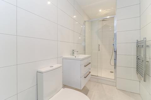 2 bedroom apartment for sale, Amersham Hill, High Wycombe HP13