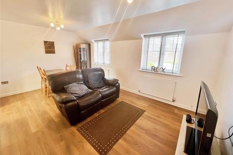 undefined, Caroline Court, Staffordshire DE14
