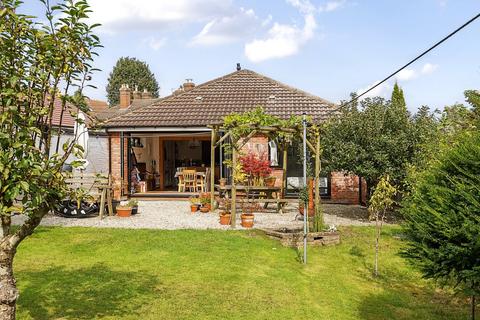 3 bedroom bungalow for sale, Railway Hill, Canterbury CT4