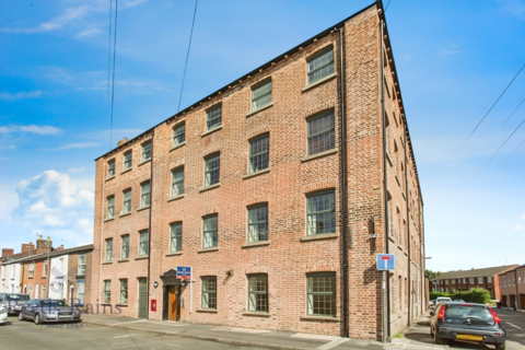 2 bedroom apartment to rent, Brown Street, Cheshire SK11
