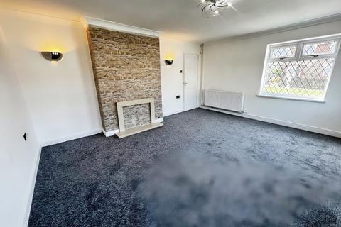 3 bedroom semi-detached house to rent, Cartmel Place, Preston PR2
