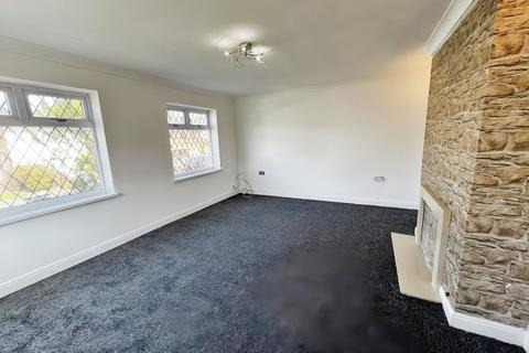 3 bedroom semi-detached house to rent, Cartmel Place, Preston PR2