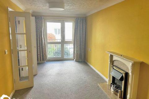 1 bedroom flat for sale, Vyeson Court, Queen Street, Ramsgate
