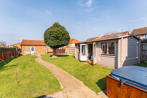 undefined, Station Road, Hopton