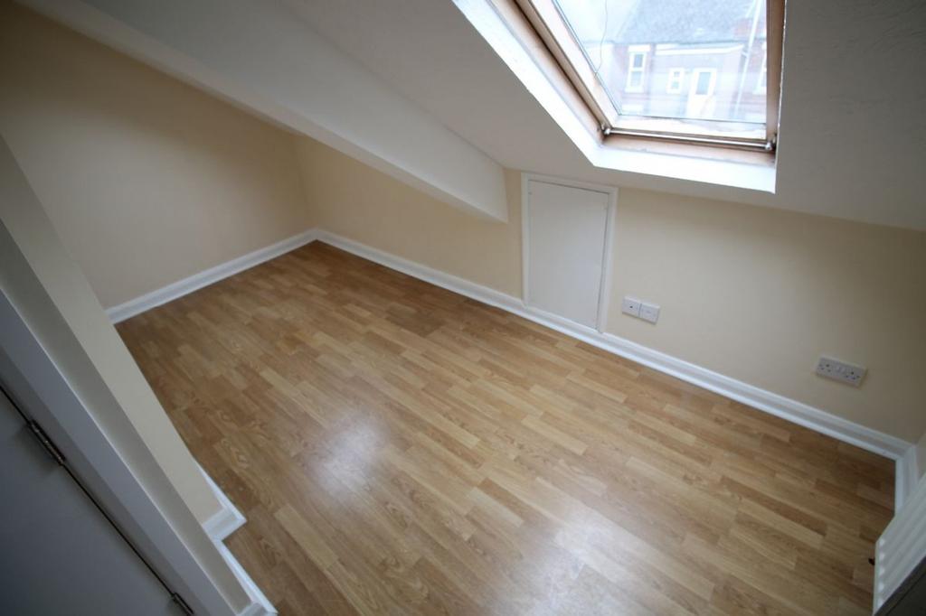 Bright and inviting double bedroom featuring a ...