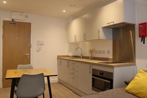 1 bedroom ground floor flat to rent, Redcross Street, Bristol BS2