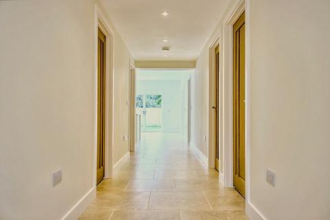 3 bedroom detached bungalow for sale, Jubilee Avenue, Heacham