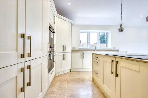 3 bedroom detached bungalow for sale, Jubilee Avenue, Heacham
