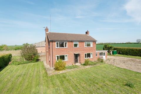 4 bedroom equestrian property for sale, Mill Lane, Minting, Horncastle, LN9 5PJ