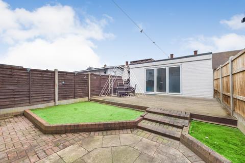 22 Annifer Way, South Ockendon, RM15 5BT