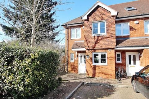 undefined, Connaught Road, Woking GU24