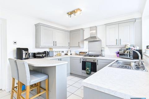 9 Thompson Drive, Hatfield, Doncaster, DN7 6JX