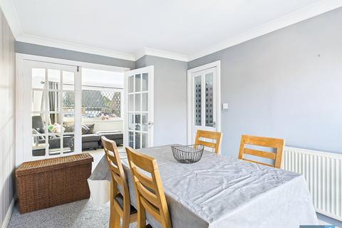 9 Thompson Drive, Hatfield, Doncaster, DN7 6JX