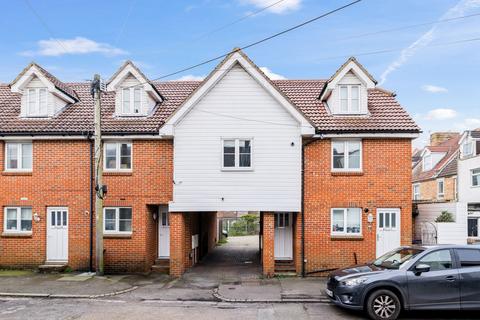 25 Gladstone Road, Folkestone, CT19 5NQ