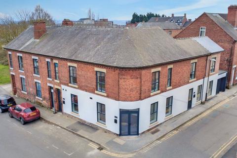 1 bedroom flat to rent, Market Street, Ilkeston, Derbyshire DE7 5RB
