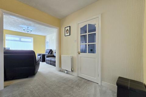 3 bedroom semi-detached house for sale, Redesdale Gardens, Gateshead NE11