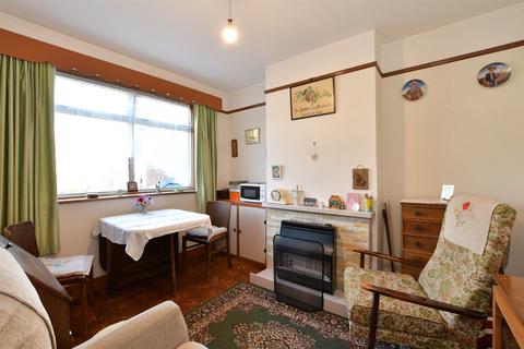 3 bedroom terraced house for sale, Burwell Road, Leyton
