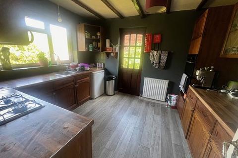 5 bedroom house to rent, Plymouth Avenue, Brighton BN2 4JB