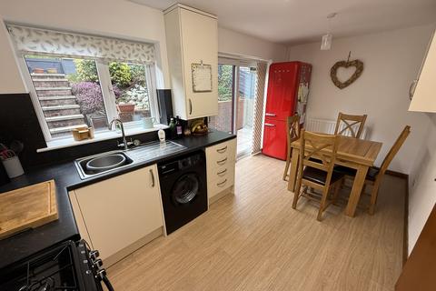 undefined, Maes Crugiau, Rhydyfelin SY23