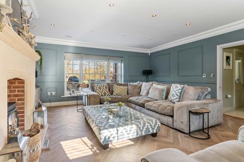 5 bedroom detached house for sale, Chelmsford Road, Hatfield Heath, Bishop's Stortford, Essex, CM22