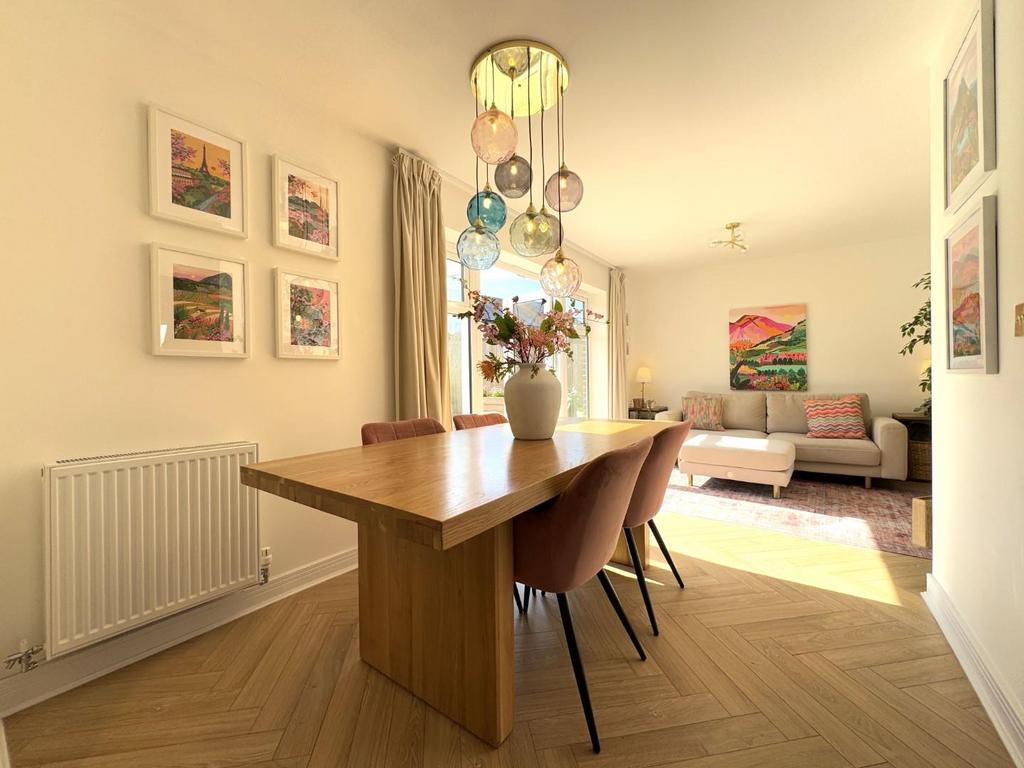 Kitchen/diner/family room