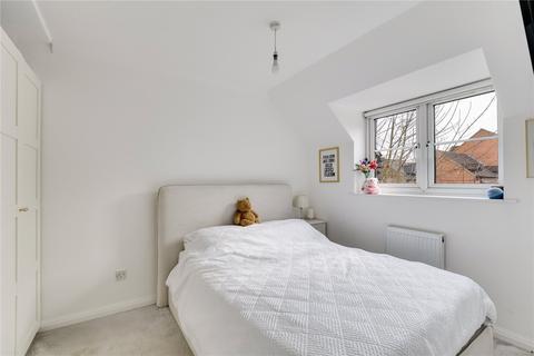 29 Carvers Croft, Woolmer Green, Knebworth, SG3 6LX