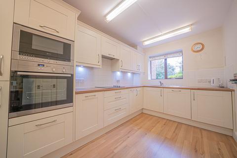 2 bedroom apartment for sale, Bushell Drive, Beech Court Bushell Drive, B91