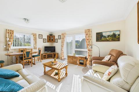 2 bedroom apartment for sale, Overstrand Road, Cromer
