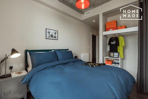 4 bedroom flat to rent, The Robinson, Wembley, HA9