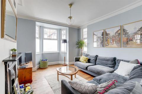 3 bedroom semi-detached house for sale, Station Road, Beeston NG9