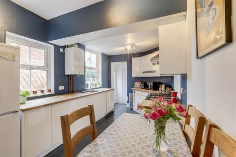 3 bedroom semi-detached house for sale, Station Road, Beeston NG9
