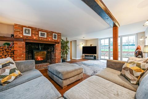 80 Bowes Hill, Rowland's Castle, PO9 6BS