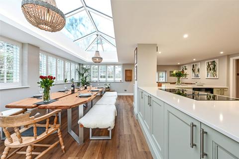 80 Bowes Hill, Rowland's Castle, PO9 6BS