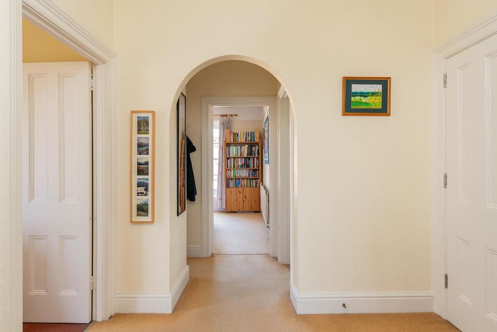 7 F2 R1 RD - Hallway C.jpg