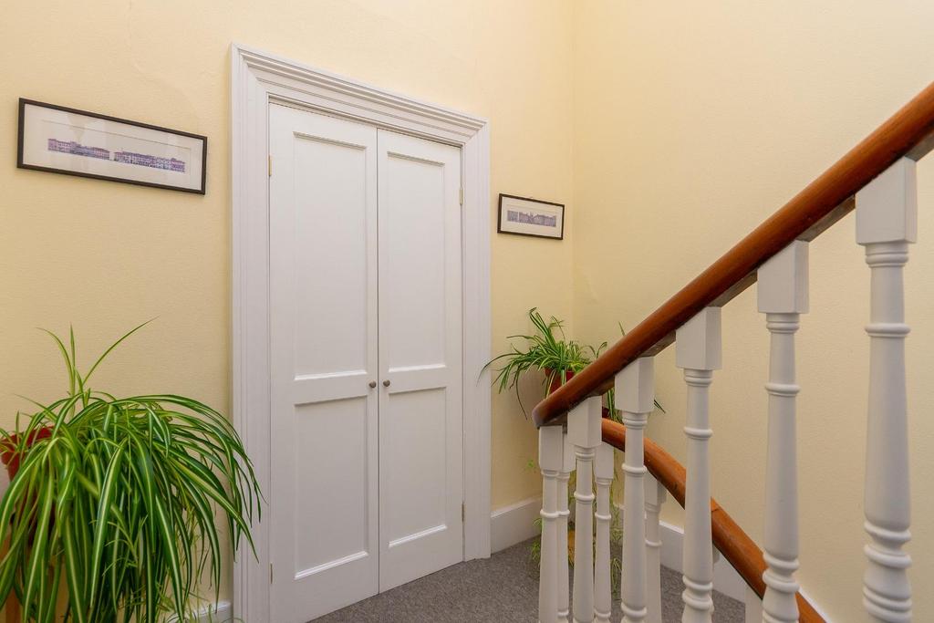 7 F2 R1 RD - Entrance Stairs A.jpg