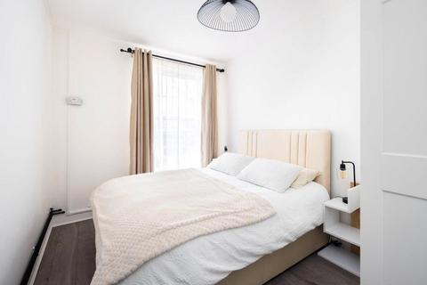 1 bedroom flat to rent, Browne House, Deptford Church Street, London, SE8
