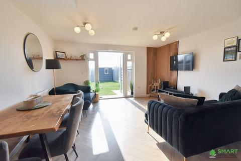 99 Fortibus Road, Exeter, EX2 7SU