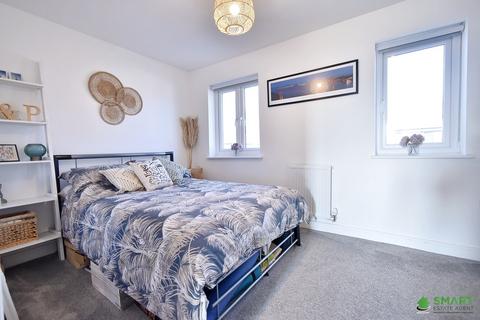 99 Fortibus Road, Exeter, EX2 7SU