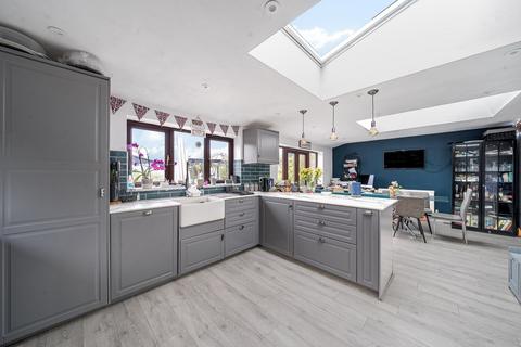 3 bedroom semi-detached house for sale, Stanford Road, Southill, Biggleswade, SG18