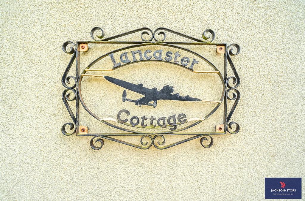 Lancaster Cottage