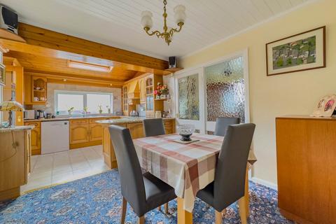 3 bedroom detached bungalow for sale, Swallow Hill, B
